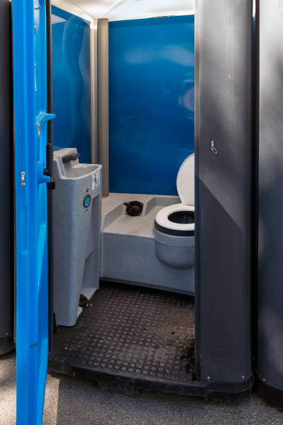 Best Porta potty rental near me  in Carpendale, WV